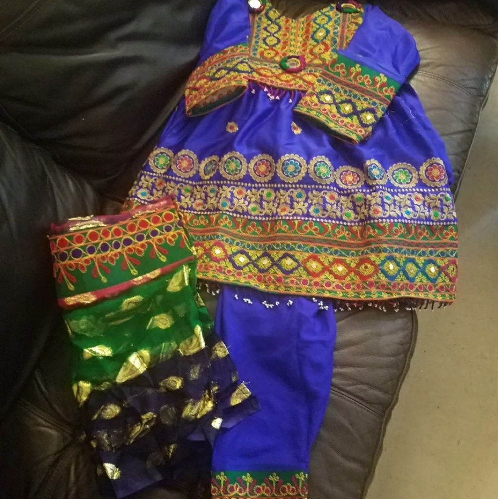 Afghan dress size fits 3 to 4 years old